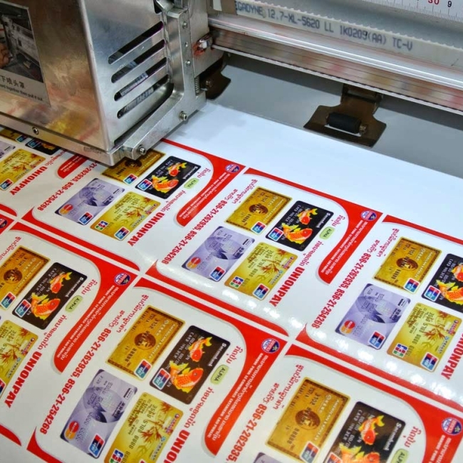 In Decal Quảng Cáo Văn Hào